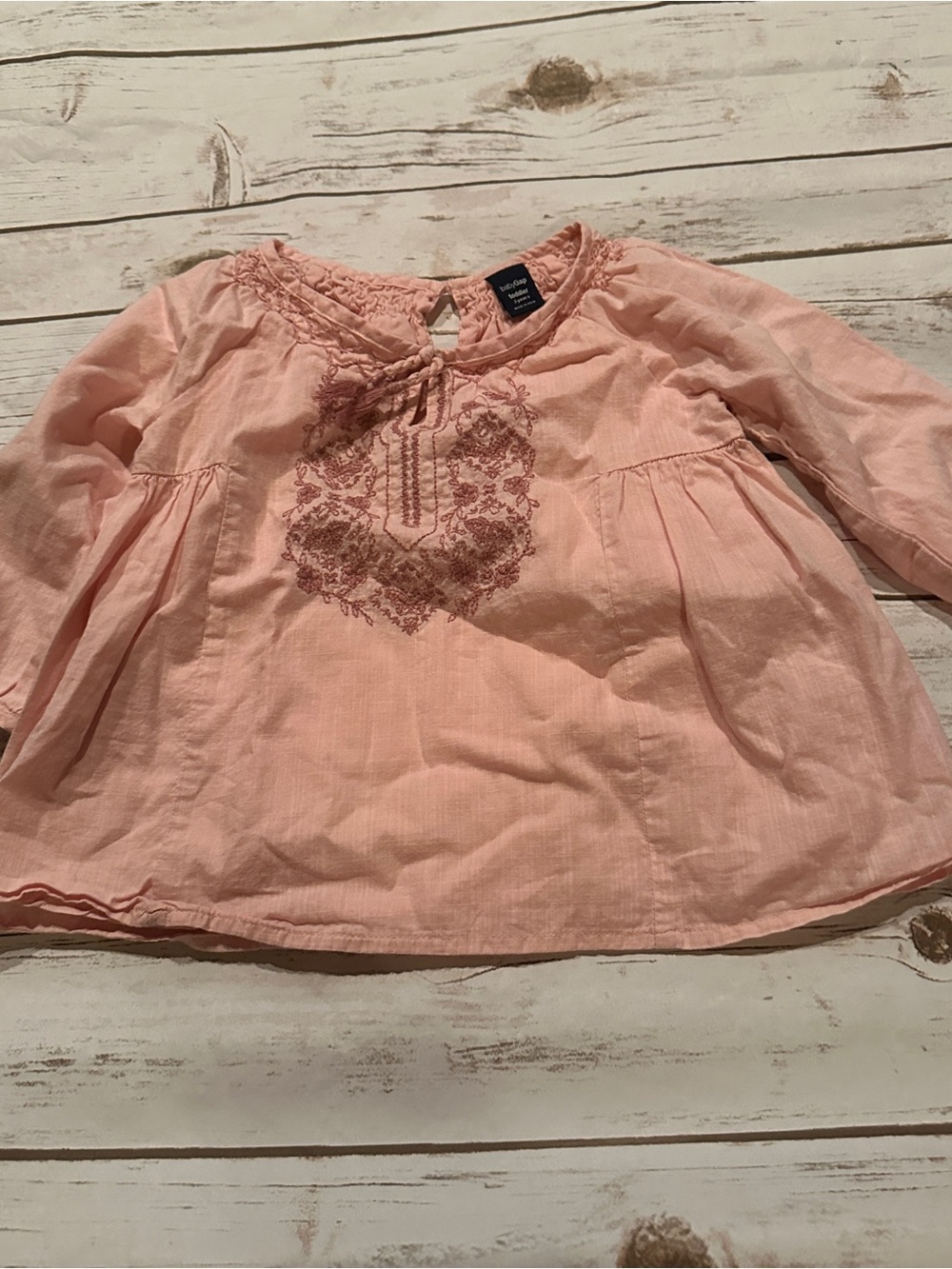 Gap pink blouse with embroidered floral design, vguc size 3 years